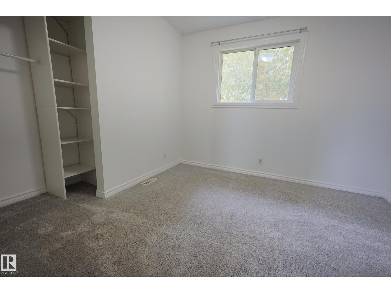 3327 STE. ANNE TR
