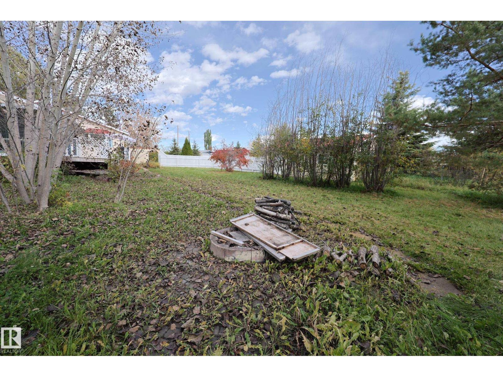 3327 STE. ANNE TR