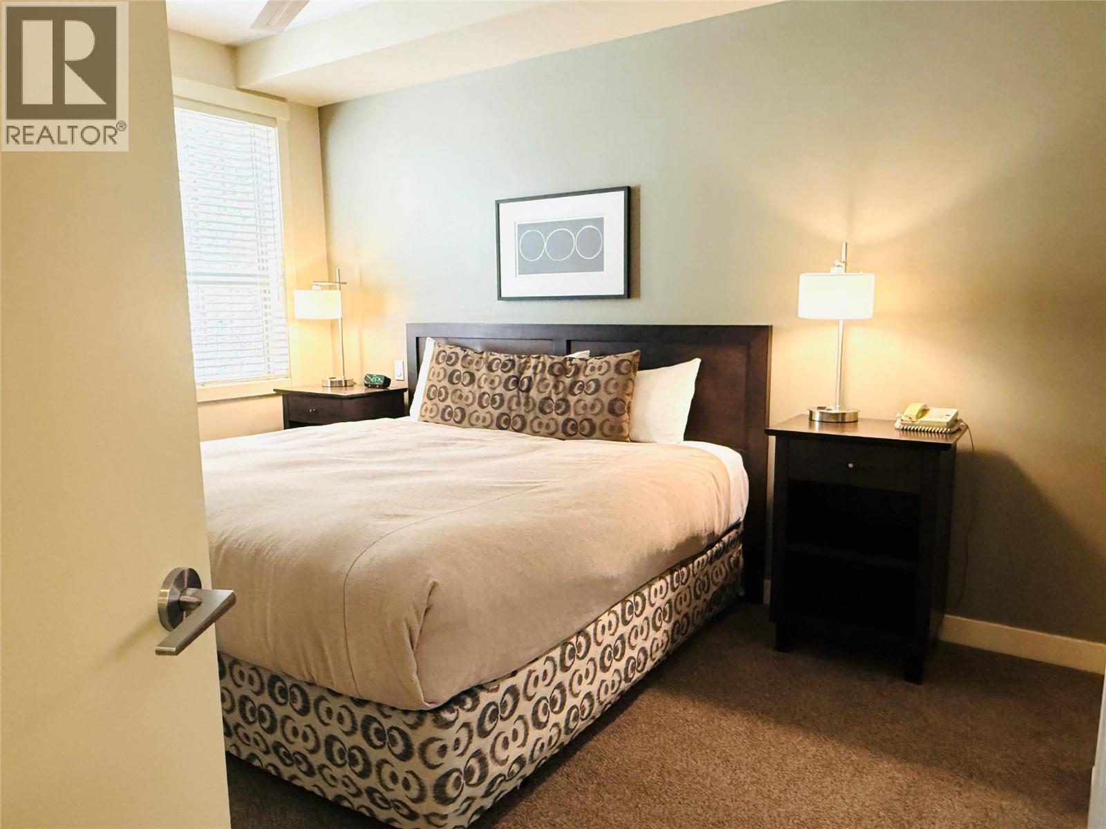 2049 SUMMIT Drive Unit# 215 D