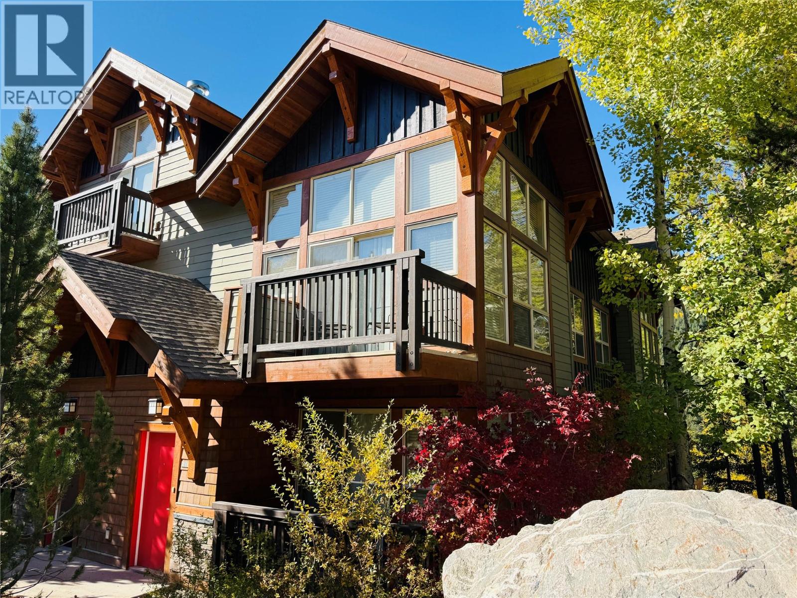 2049 SUMMIT Drive Unit# 215 D