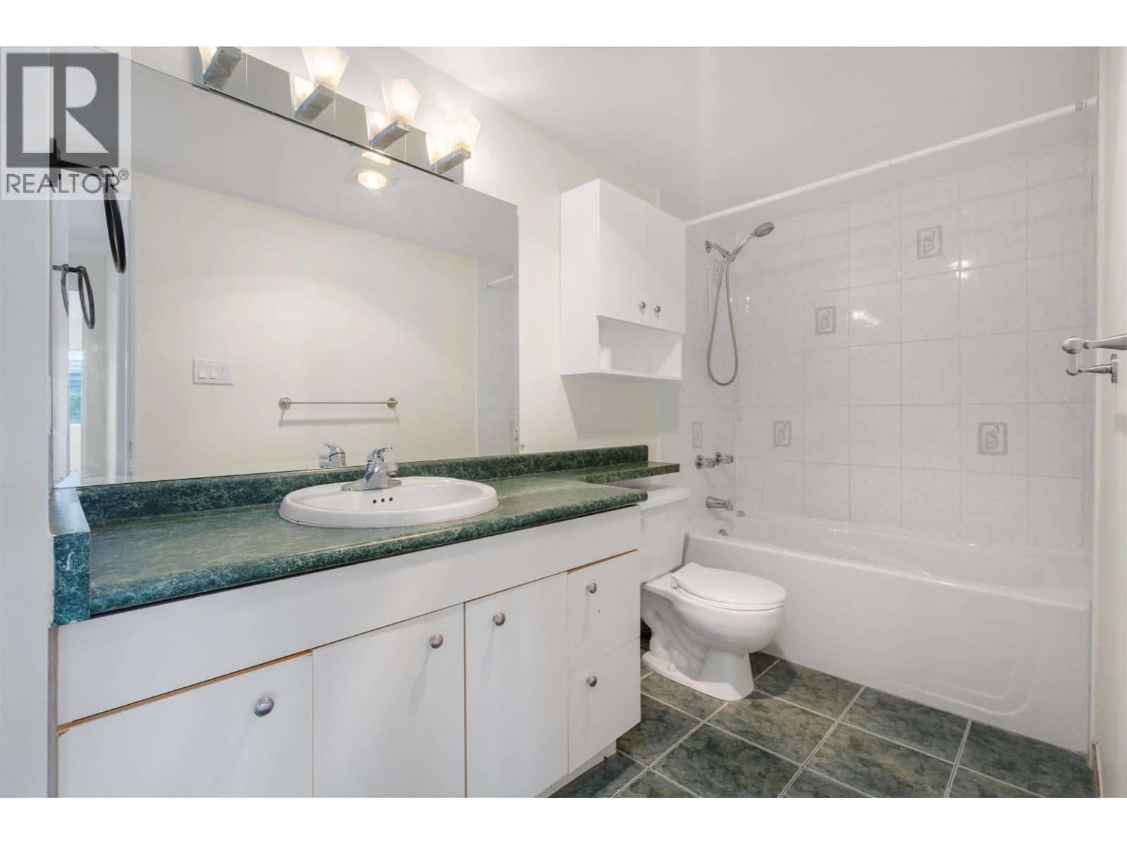 204 127 E 4th Street, North Vancouver, British Columbia  V7L 1H7 - Photo 13 - R3173191