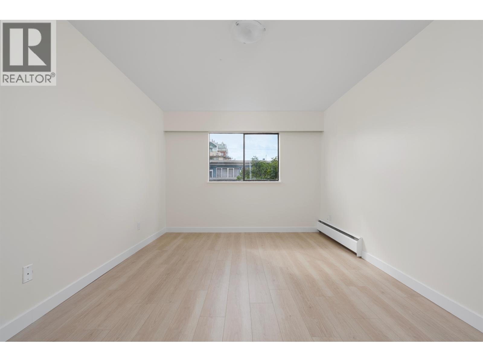 204 127 E 4th Street, North Vancouver, British Columbia  V7L 1H7 - Photo 15 - R3173191