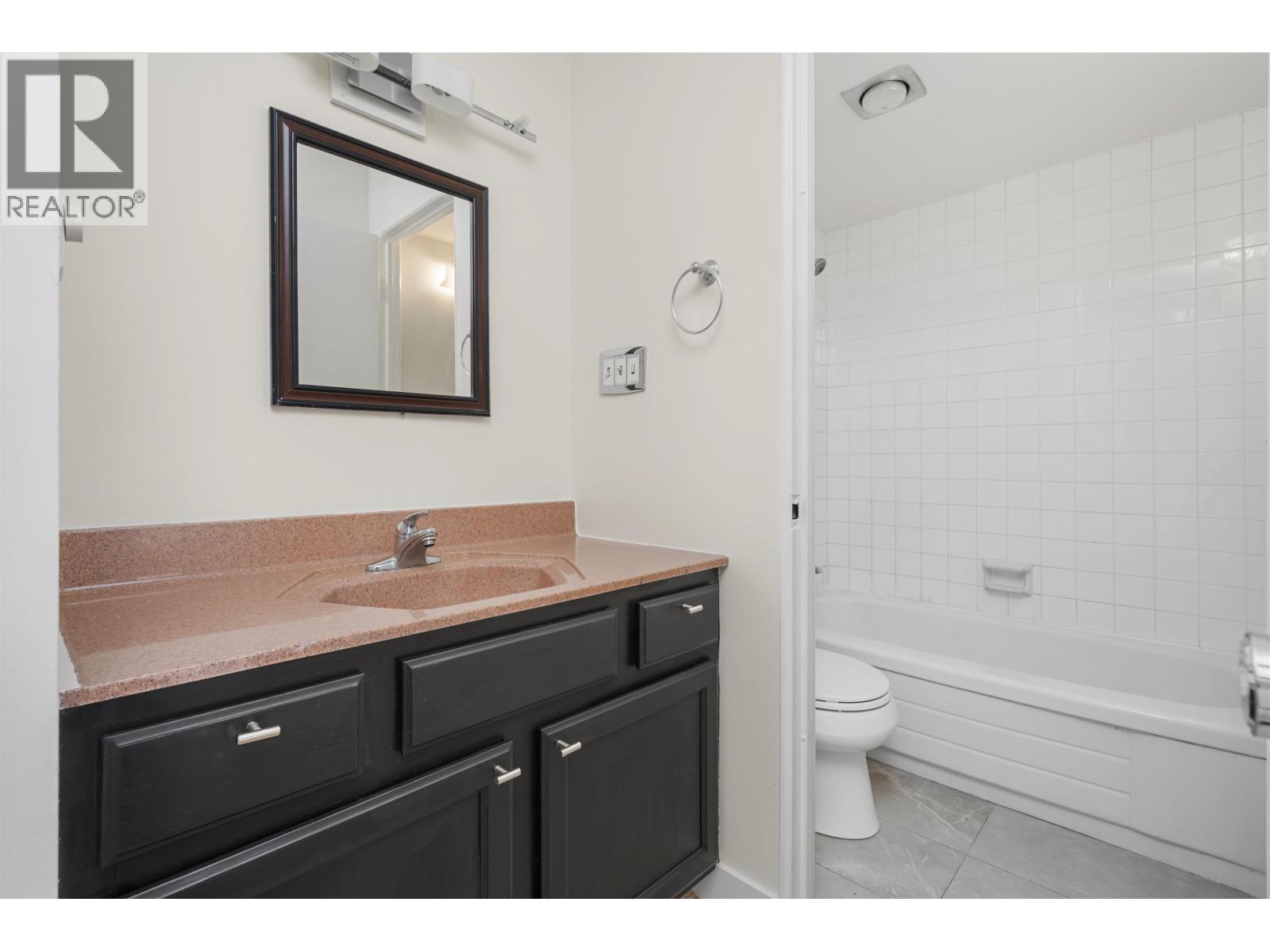 204 127 E 4th Street, North Vancouver, British Columbia  V7L 1H7 - Photo 16 - R3173191