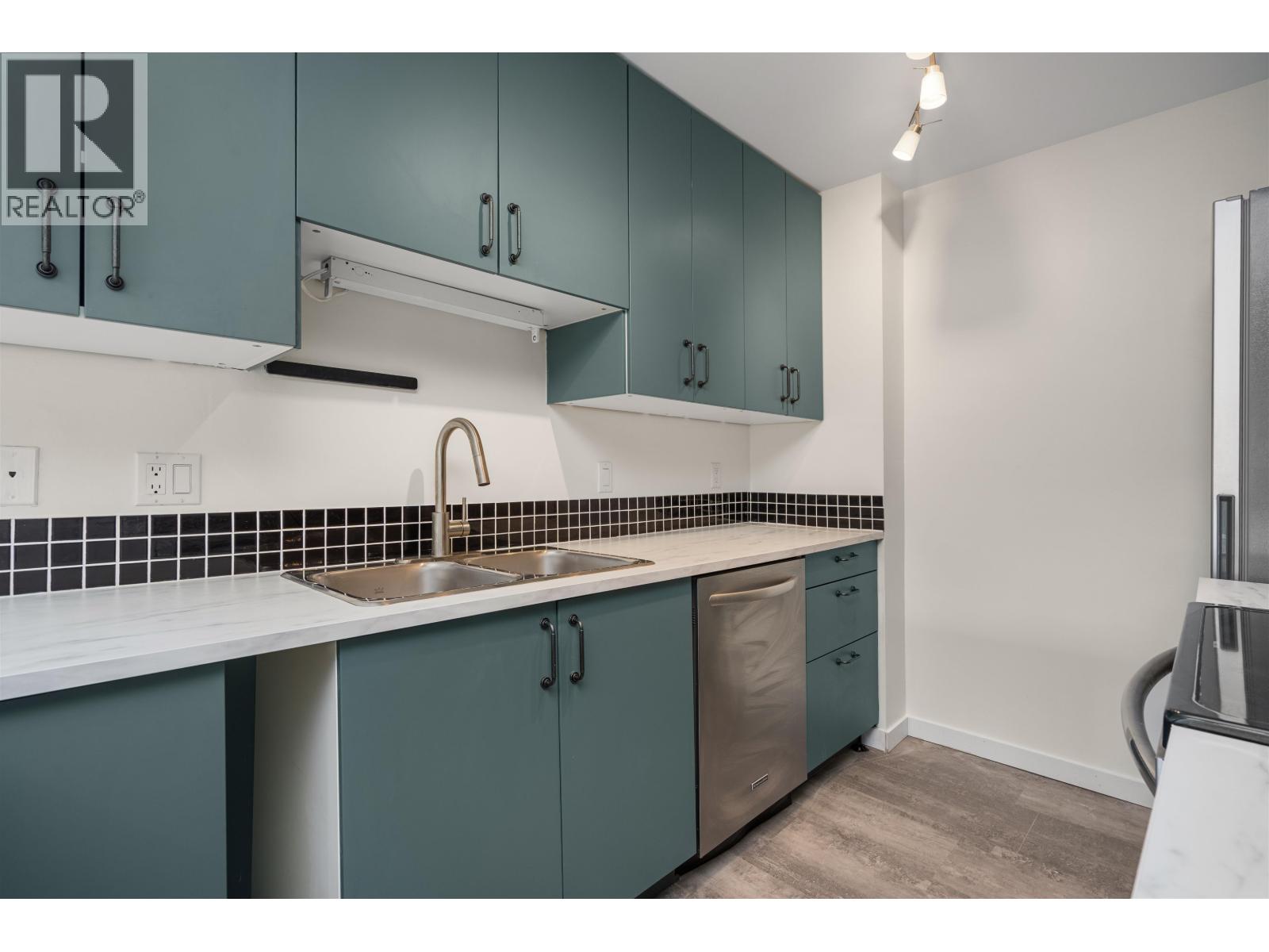 204 127 E 4th Street, North Vancouver, British Columbia  V7L 1H7 - Photo 7 - R3173191