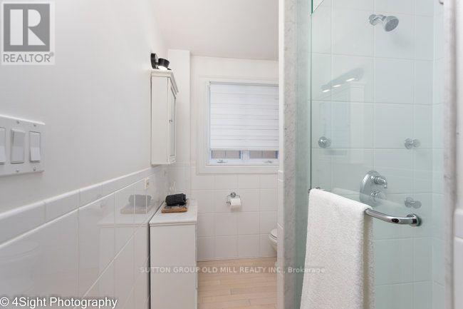 53 Savona Drive, Toronto, Ontario  M8W 4V2 - Photo 12 - W13869962