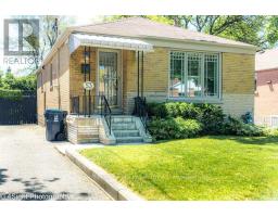 53 SAVONA DRIVE, Toronto, Ontario