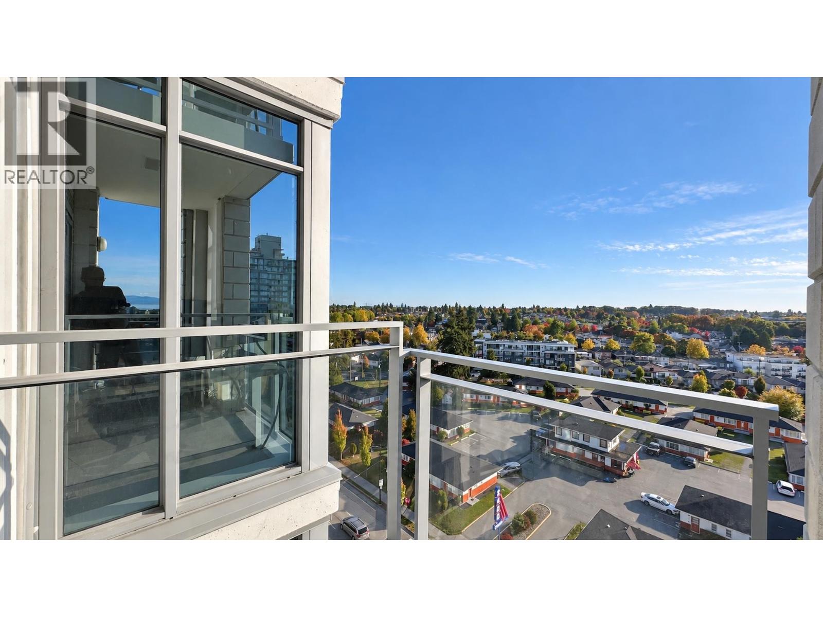 1105 2435 Kingsway, Vancouver, British Columbia  V5R 5G8 - Photo 3 - R3172387