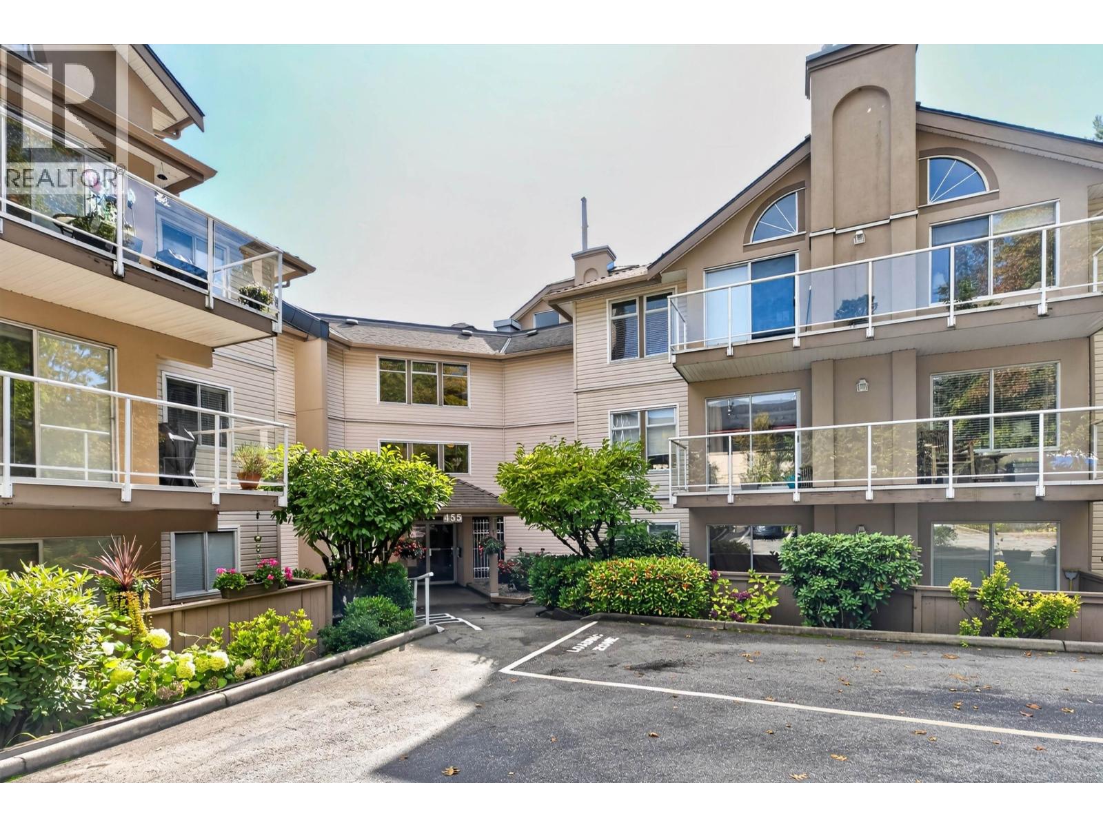 101 455 BROMLEY STREET, Coquitlam, British Columbia