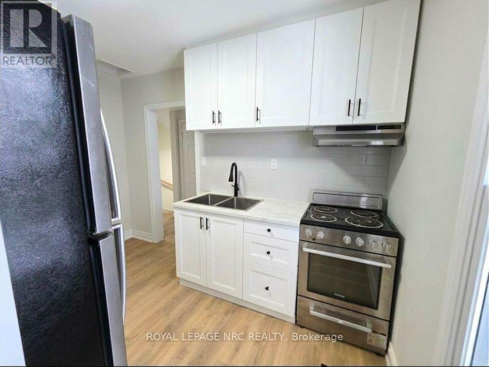 UNIT 2 - 129 DURHAM STREET, Port Colborne, Ontario