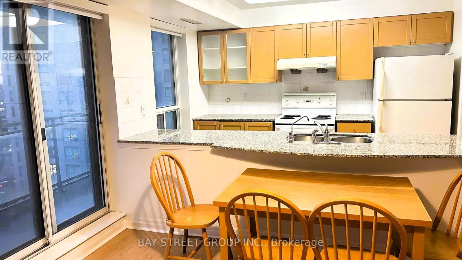 1615 - 188 Doris Avenue, Toronto, Ontario  M2N 6Z5 - Photo 4 - C13869986