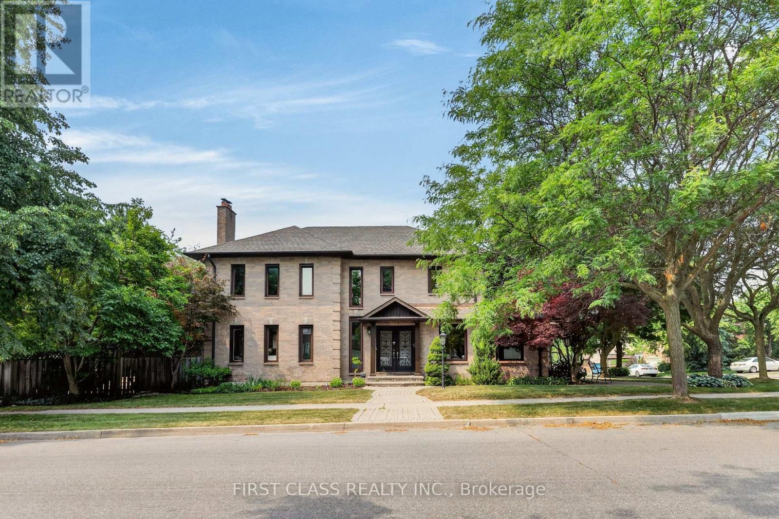 19 Tomlinson Circle, Markham, Ontario  L3R 9L1 - Photo 2 - N13869980