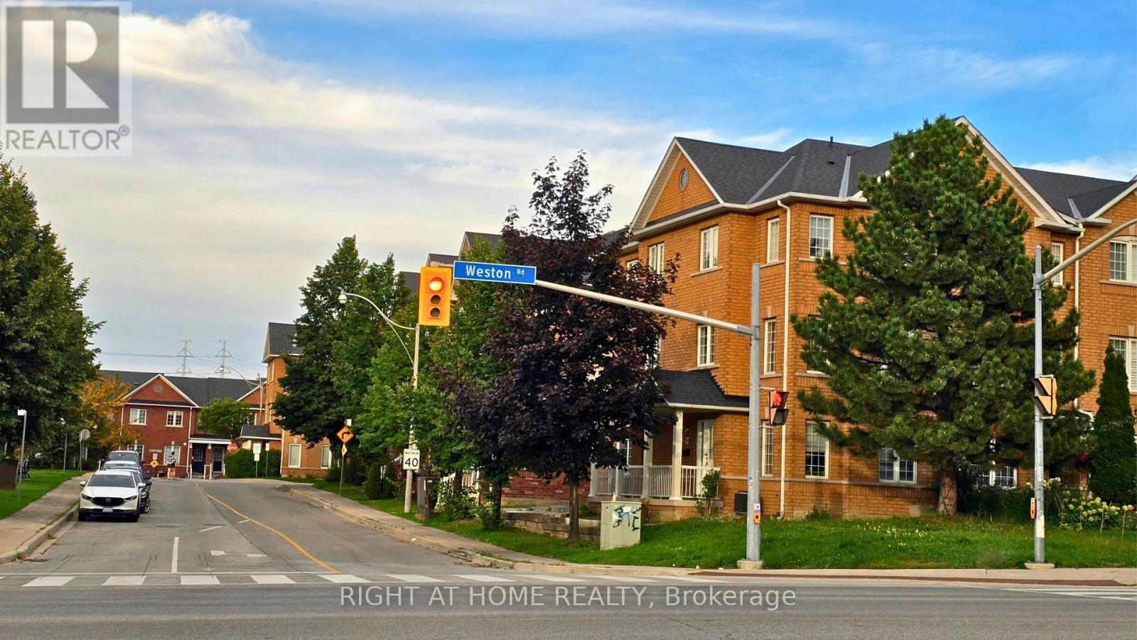 Bl43 - 43 Brickworks Lane, Toronto, Ontario  M6N 5H8 - Photo 46 - W13867888