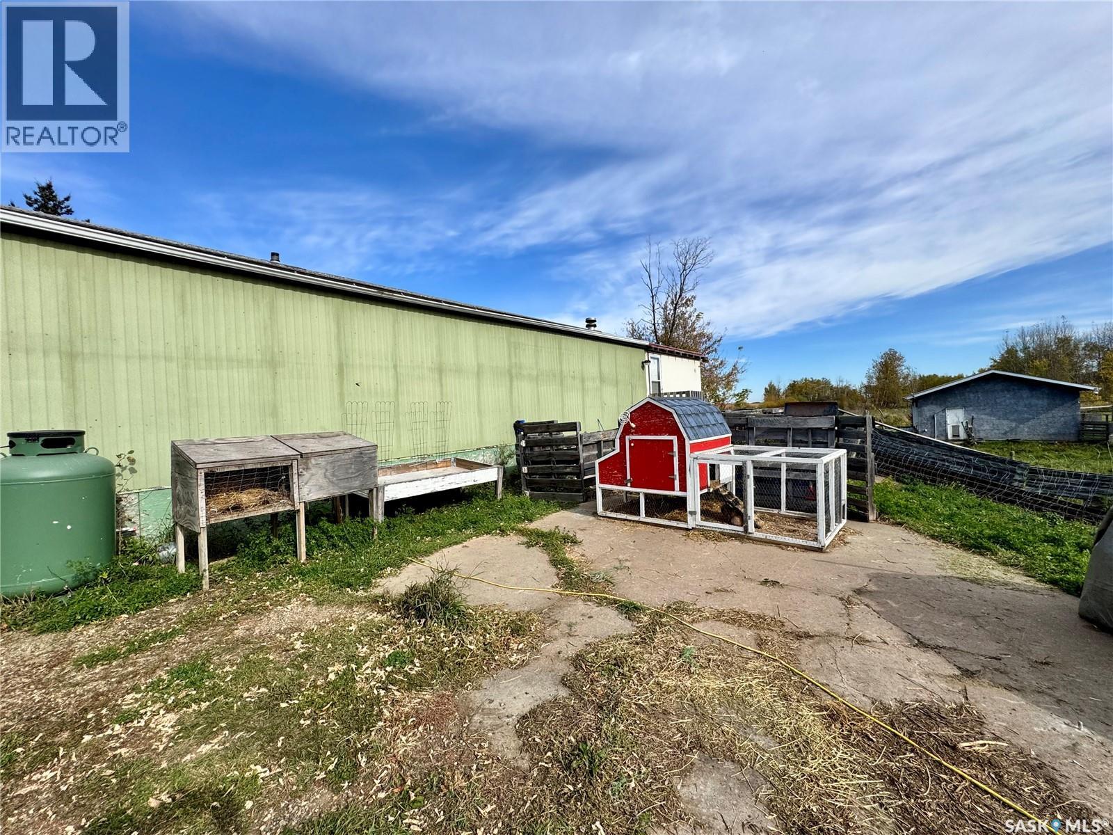 Hwy 2 South Acreage, Prince Albert Rm No. 461, Saskatchewan  S6V 5P9 - Photo 16 - SK050438