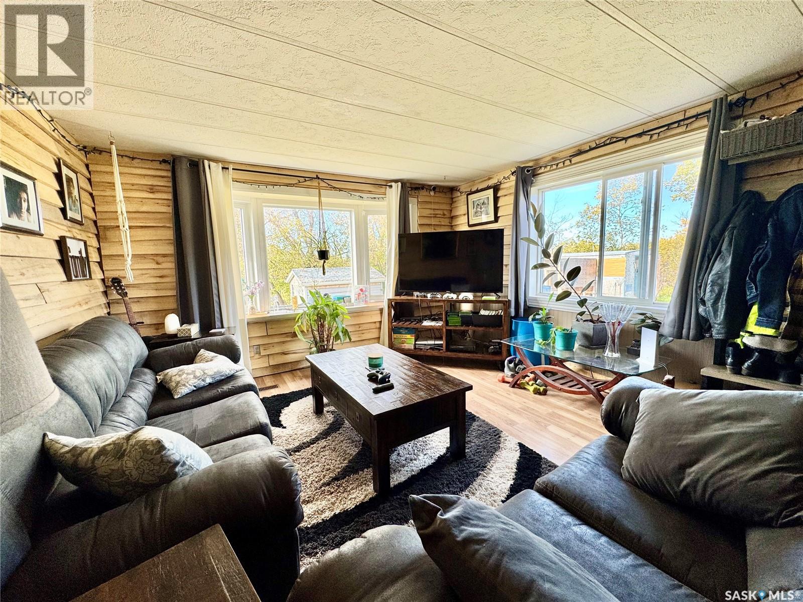 Hwy 2 South Acreage, Prince Albert Rm No. 461, Saskatchewan  S6V 5P9 - Photo 6 - SK050438