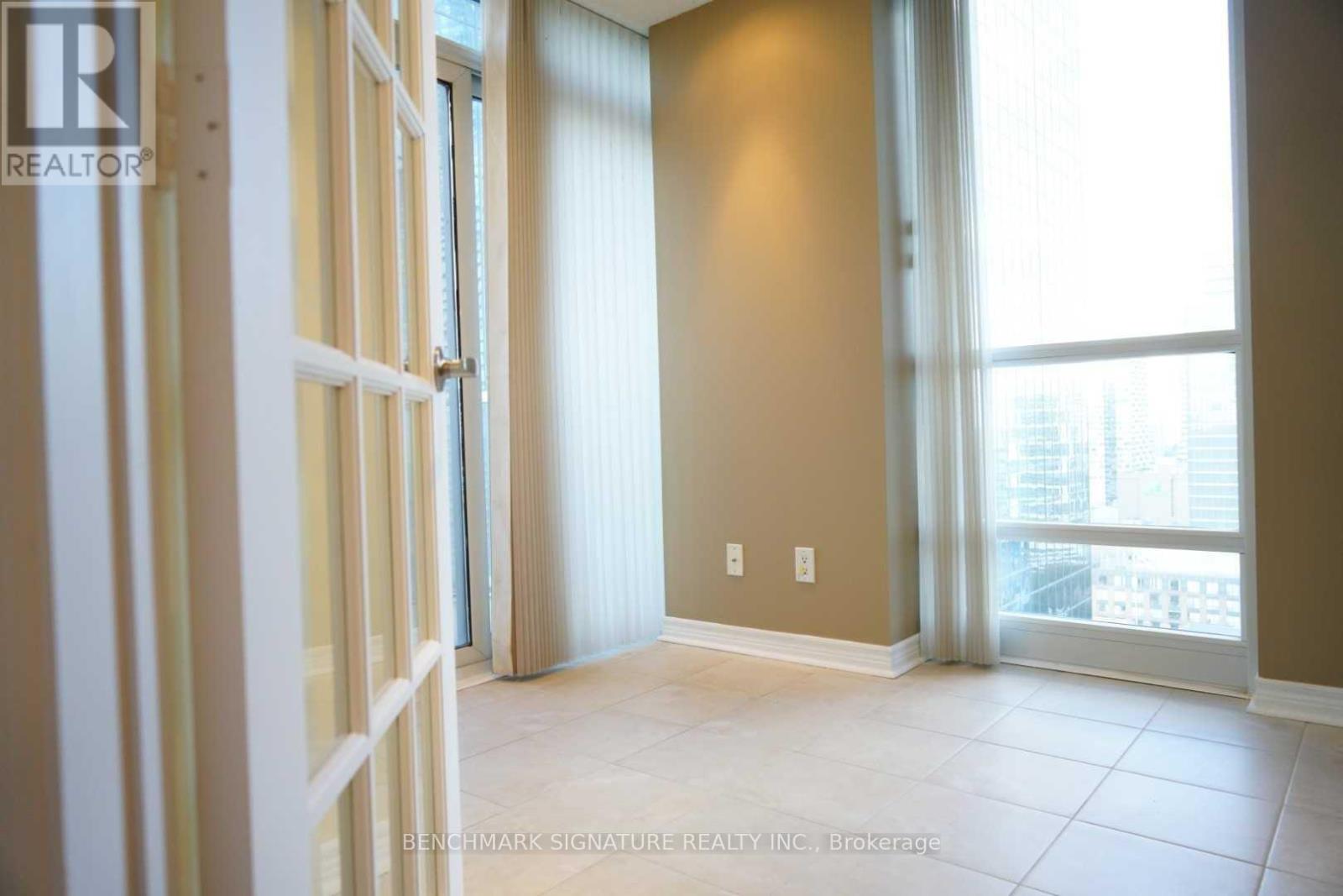3102 - 763 Bay Street, Toronto, Ontario  M5G 2R3 - Photo 12 - C13870004