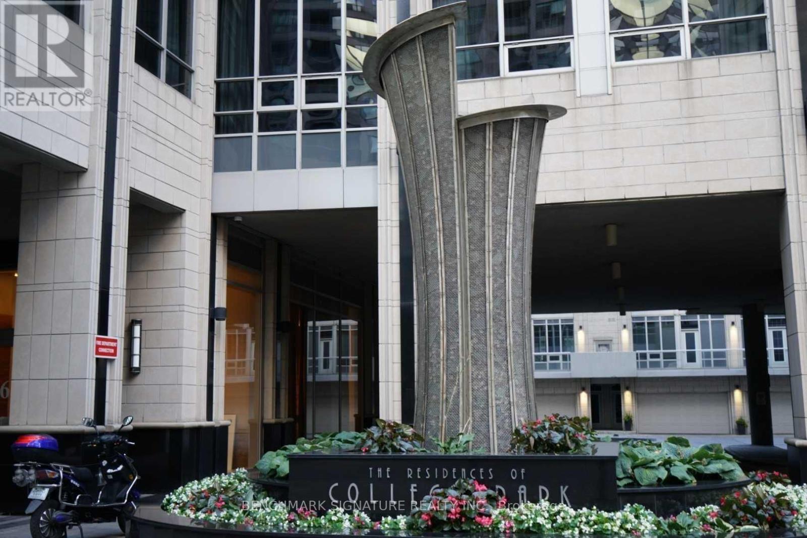 3102 - 763 Bay Street, Toronto, Ontario  M5G 2R3 - Photo 14 - C13870004