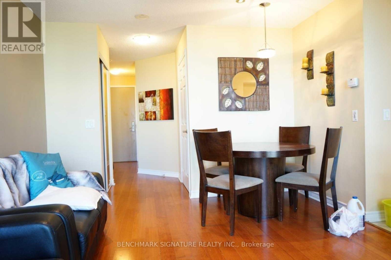 3102 - 763 Bay Street, Toronto, Ontario  M5G 2R3 - Photo 5 - C13870004