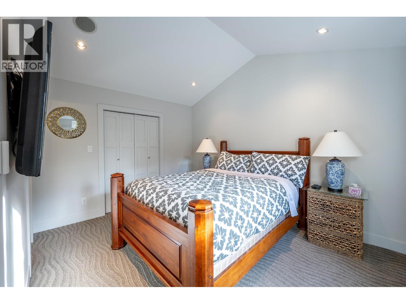 2817 Clifftop Lane, Whistler, British Columbia  V8E 0A8 - Photo 17 - R3173204