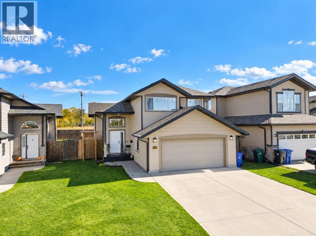 5256 48 Street Close, Innisfail, Alberta  T4G 0B9 - Photo 8 - A2350521