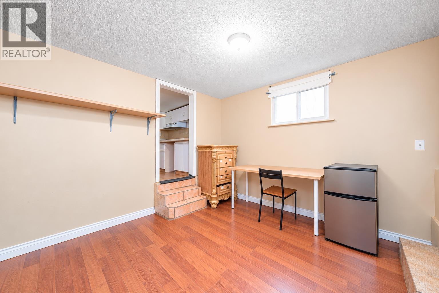 4940 Killarney Street, Vancouver, British Columbia  V5R 3V7 - Photo 12 - R3173056
