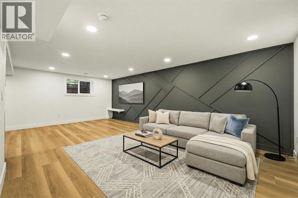 1303 87 Avenue SW, Calgary, Alberta  T2V 0W2 - Photo 34 - A2348933
