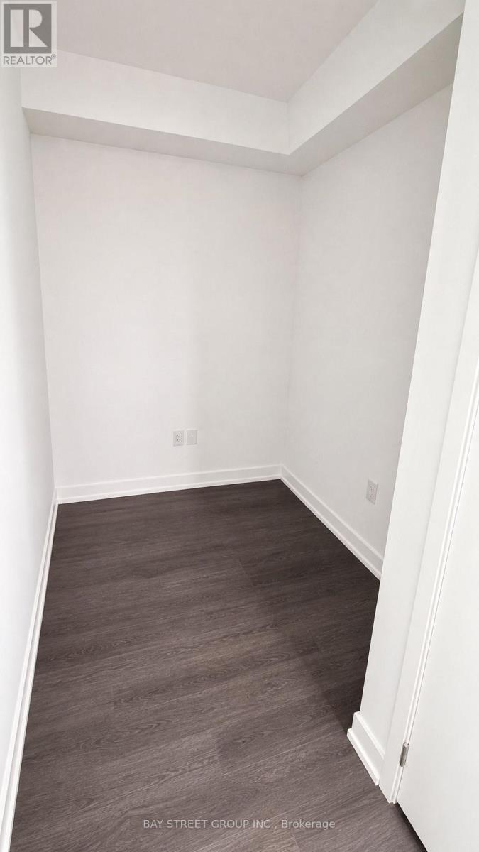 1016 - 4010 Eglinton Avenue W, Toronto, Ontario  M9A 0G5 - Photo 6 - W13870018
