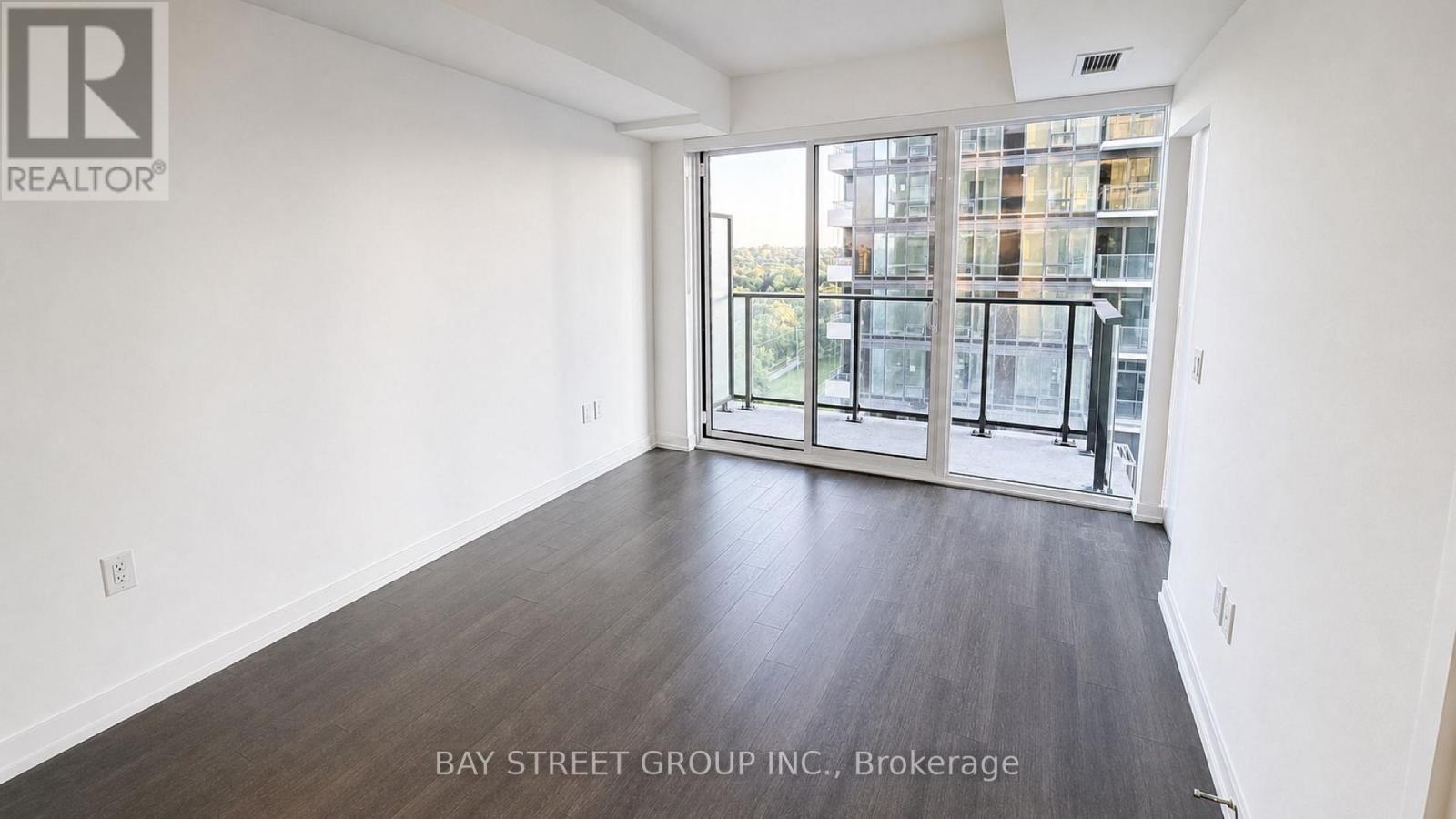 1016 - 4010 Eglinton Avenue W, Toronto, Ontario  M9A 0G5 - Photo 8 - W13870018