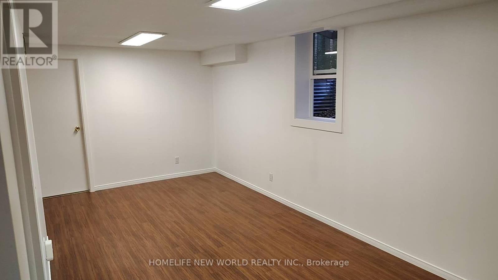 Lower Level - 4383 Radisson Crescent, Mississauga, Ontario  L5M 4C5 - Photo 2 - W13870026