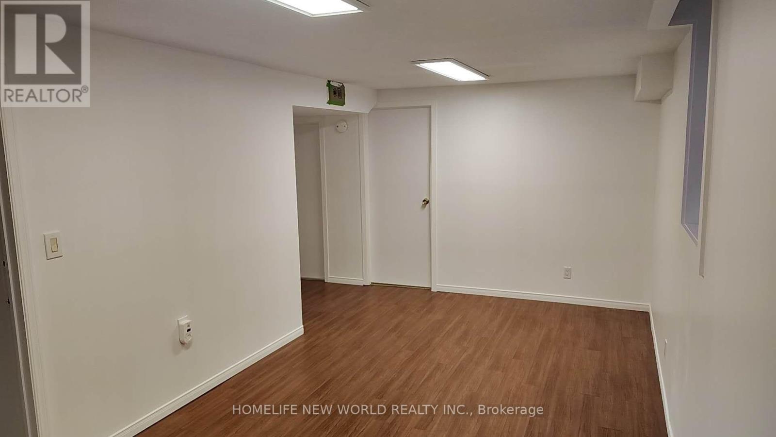 Lower Level - 4383 Radisson Crescent, Mississauga, Ontario  L5M 4C5 - Photo 3 - W13870026