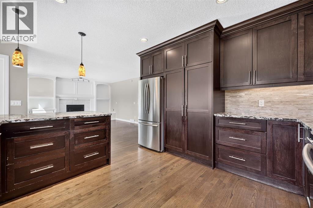 149 Valley Ridge Court NW, Calgary, Alberta  T3B 5L4 - Photo 17 - A2348644