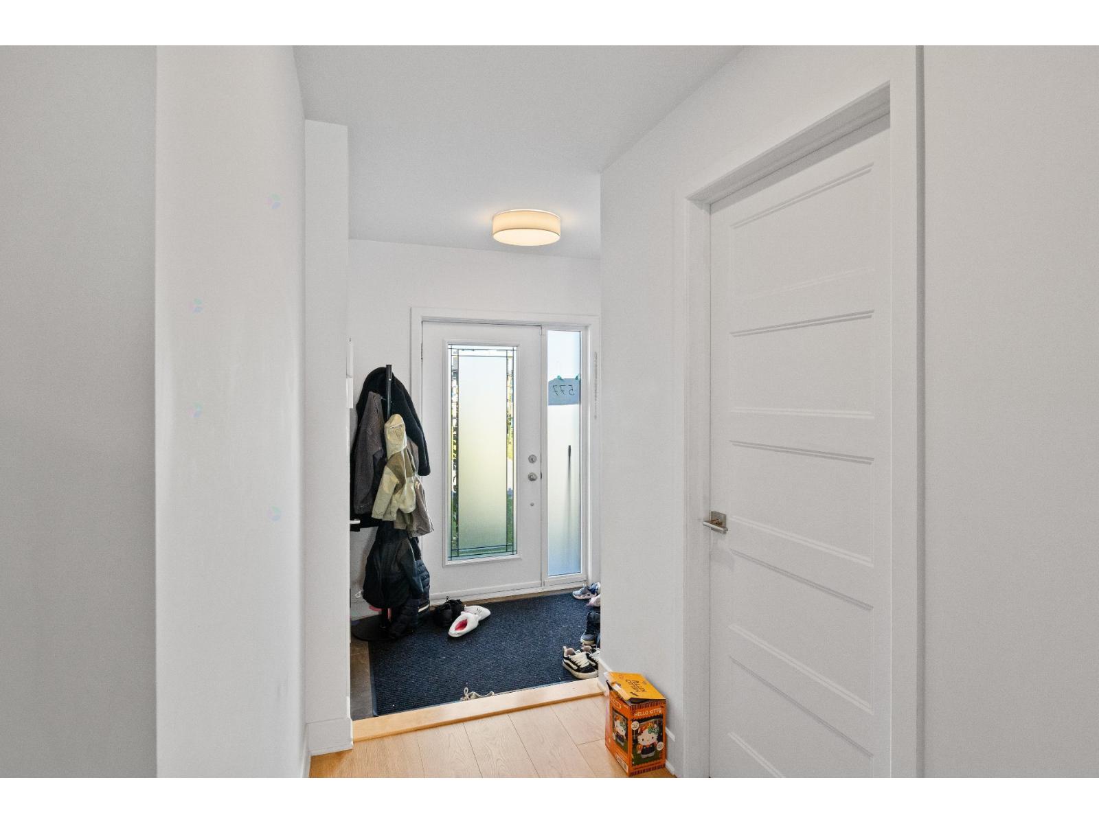 577 Rue F.-X.-Garneau Salaberry-de-Valleyfield Quebec Canada J6S0P6 5