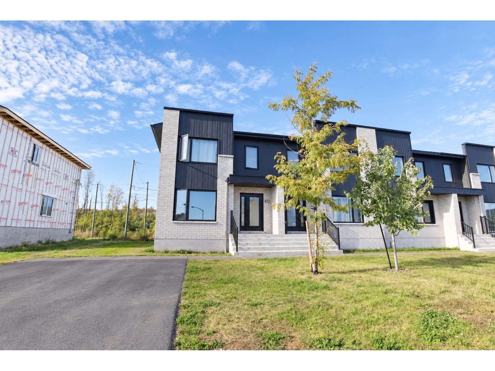 472 Rue Marie-Uguay Salaberry-de-Valleyfield Quebec Canada J6S0P6 3