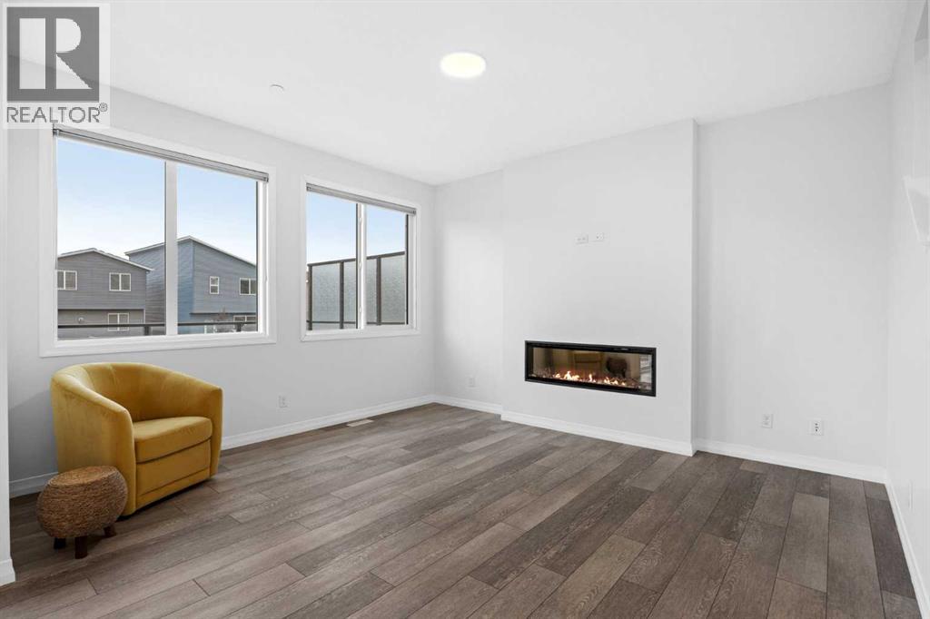 101 Howse Common NE