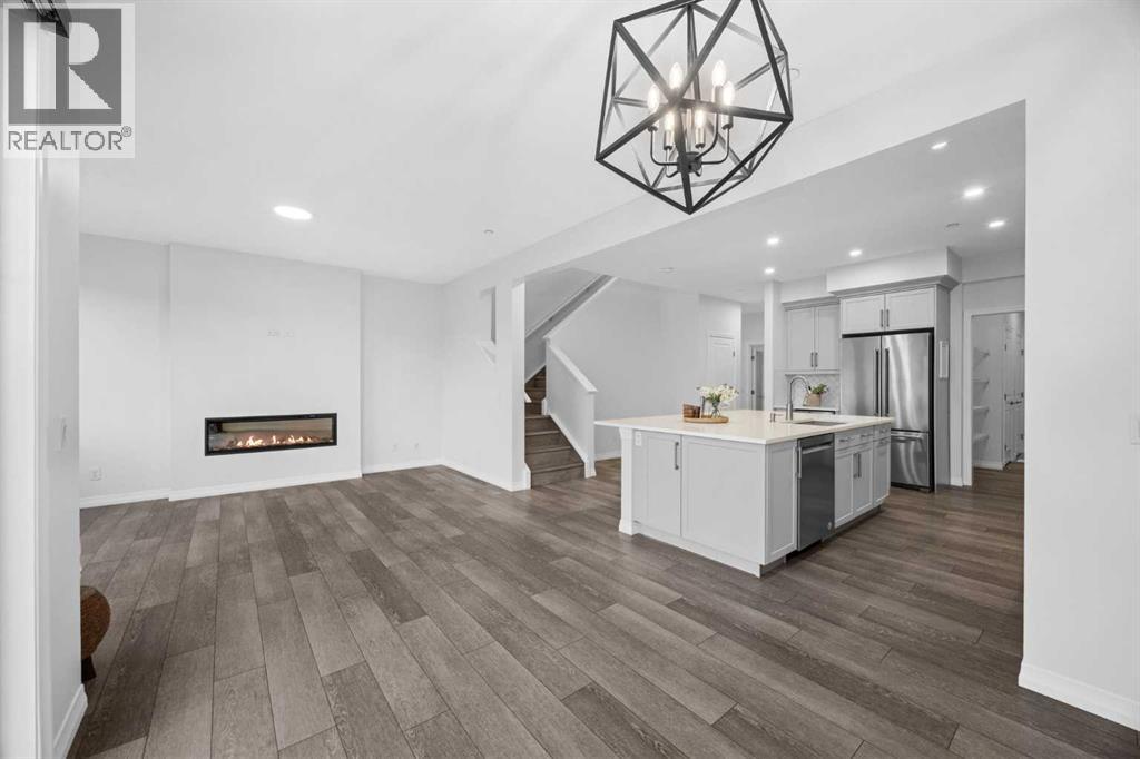 101 Howse Common NE