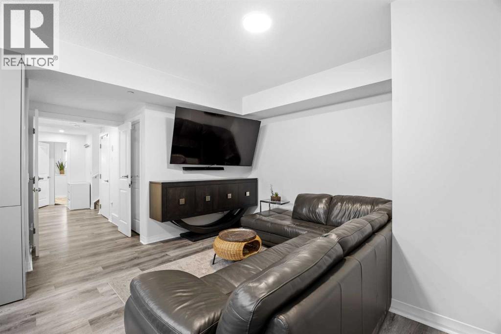101 Howse Common NE