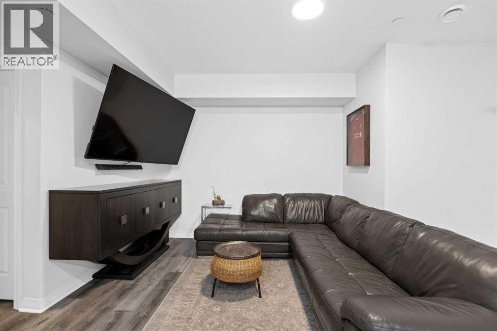 101 Howse Common NE