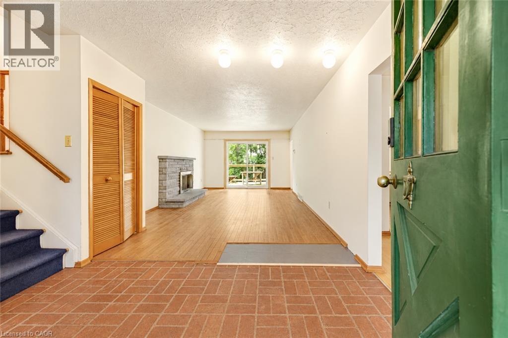 326 Walkers Line, Burlington, Ontario  L7N 2C7 - Photo 4 - 40868358