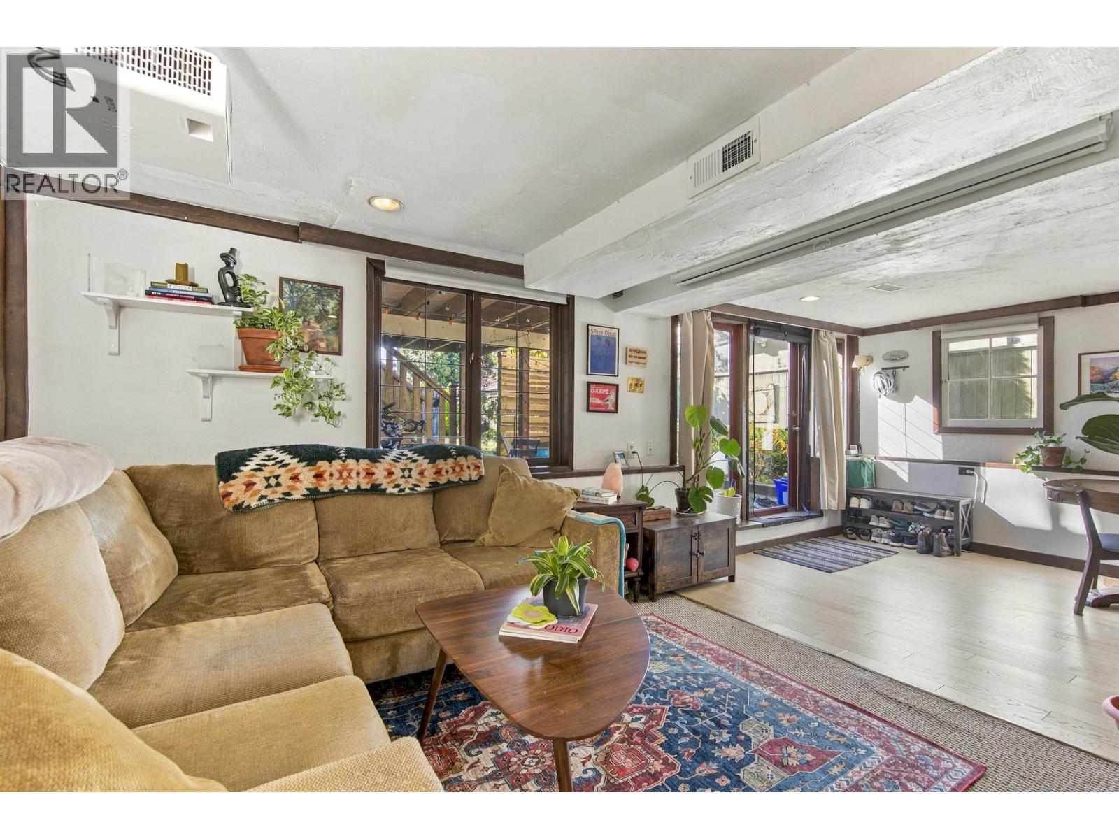 2580 Cambridge Street, Vancouver, British Columbia  V5K 1L4 - Photo 29 - R3173088