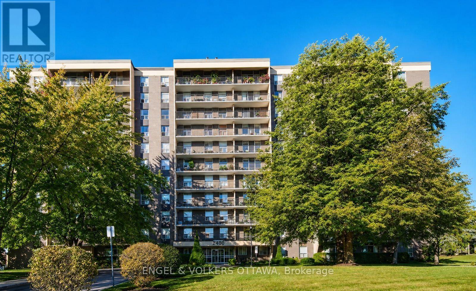 210 - 2400 VIRGINIA DRIVE, Ottawa, Ontario