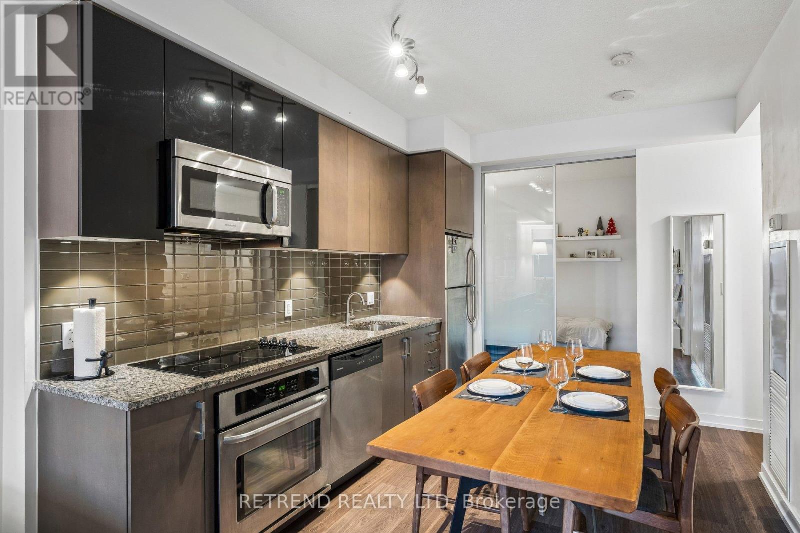 214 - 98 Lillian Street, Toronto, Ontario  M4P 2Y3 - Photo 18 - C13870050
