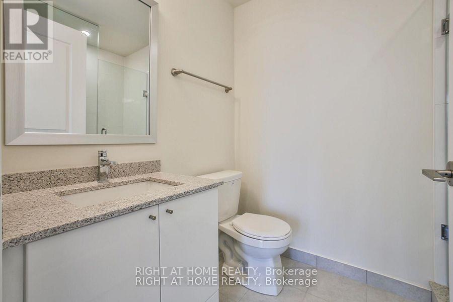 2014 - 35 Watergarden Drive, Mississauga, Ontario  L5R 0G8 - Photo 18 - W13870036