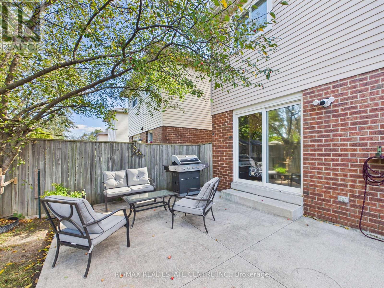 68 Aurora Place, Brampton, Ontario  L6Z 2A9 - Photo 34 - W13870046