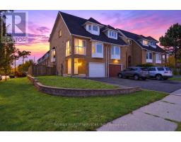 66 CLANSMAN TRAIL, Mississauga, Ontario