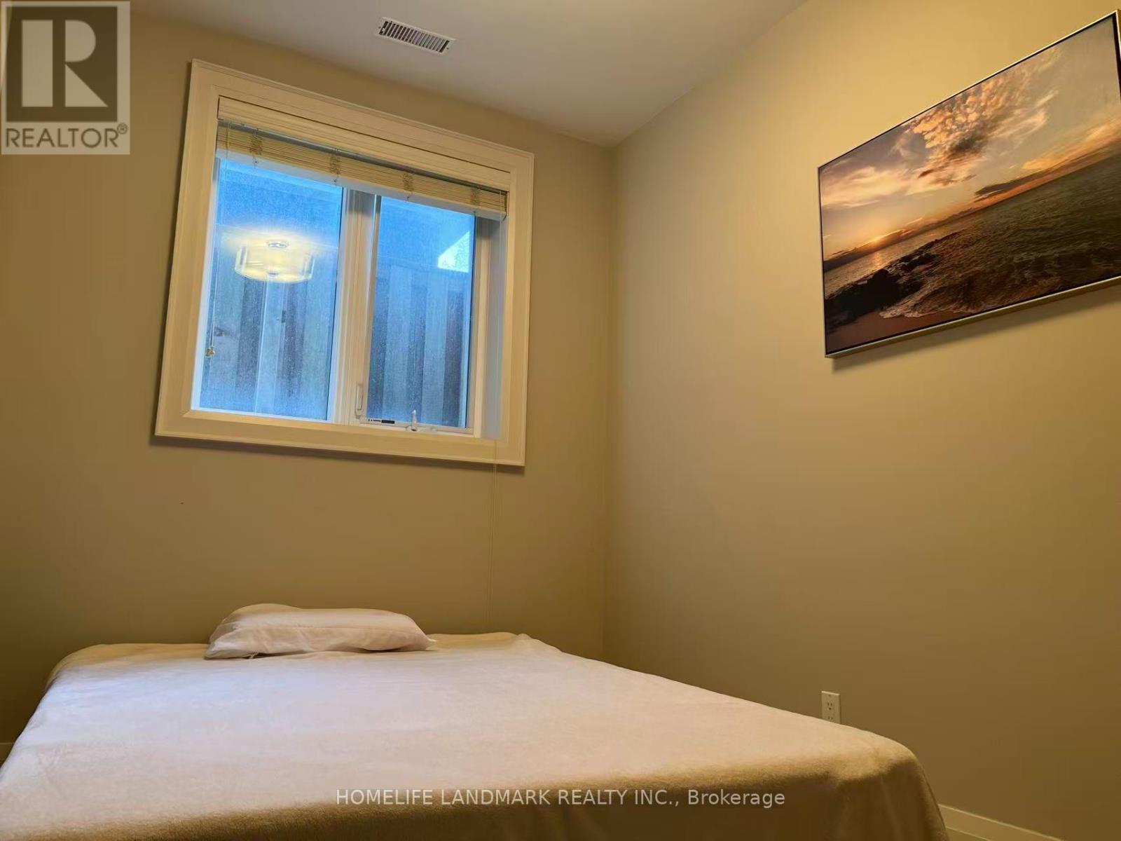 Lower - 102 Wanless Avenue, Toronto, Ontario  M4N 1V9 - Photo 3 - C13870038