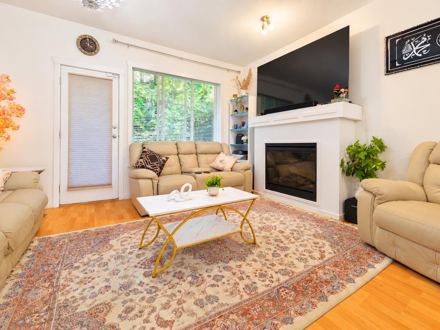33 5839 Panorama Drive, Surrey, British Columbia  V3S 0P4 - Photo 2 - R3173180