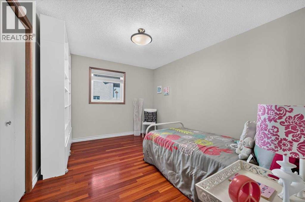 129 Shawnee Court SW, Calgary, Alberta  T2Y 1V8 - Photo 38 - A2348834