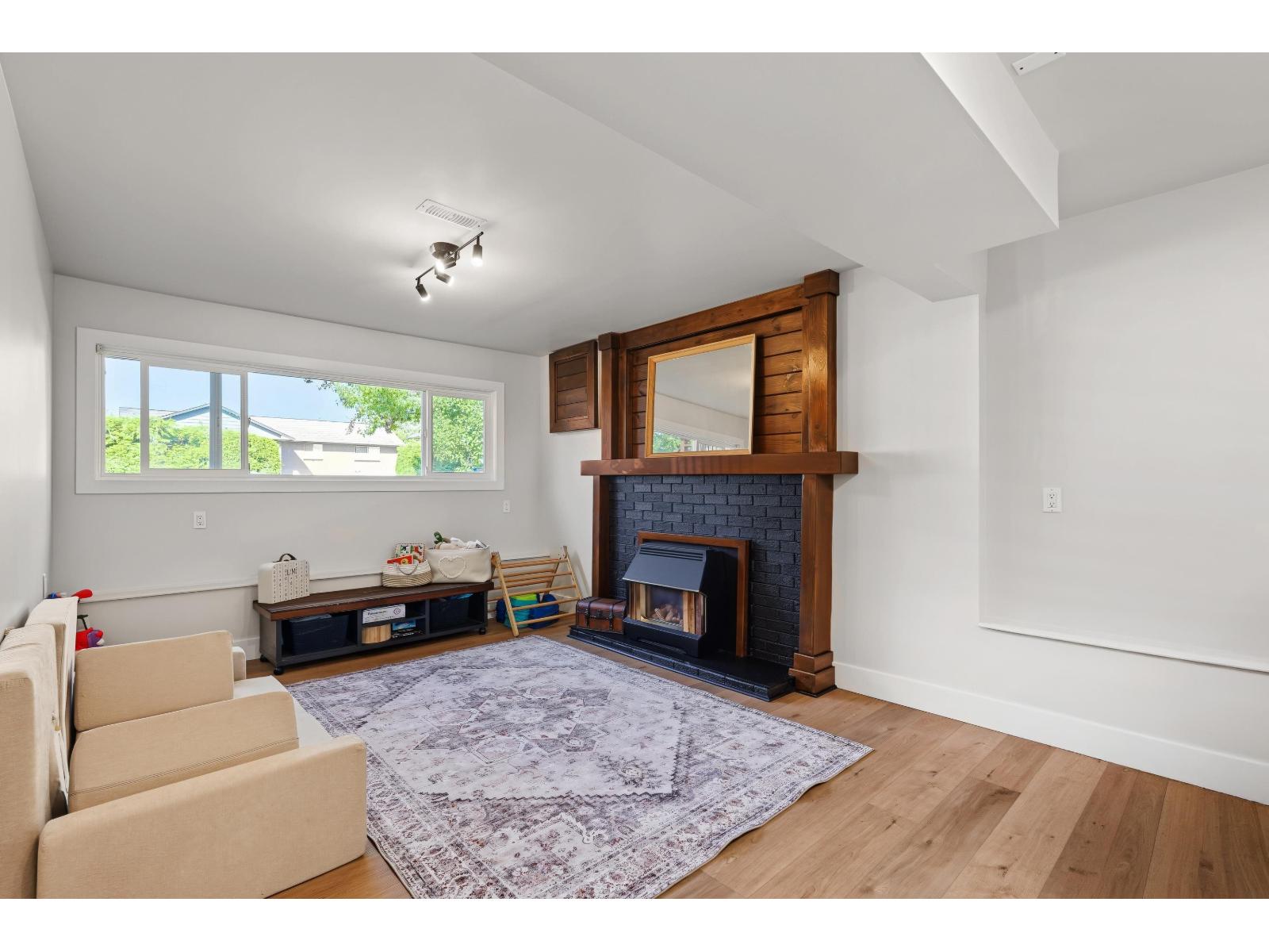 27292 29a Avenue, Langley, British Columbia  V4W 3J7 - Photo 16 - R3172730