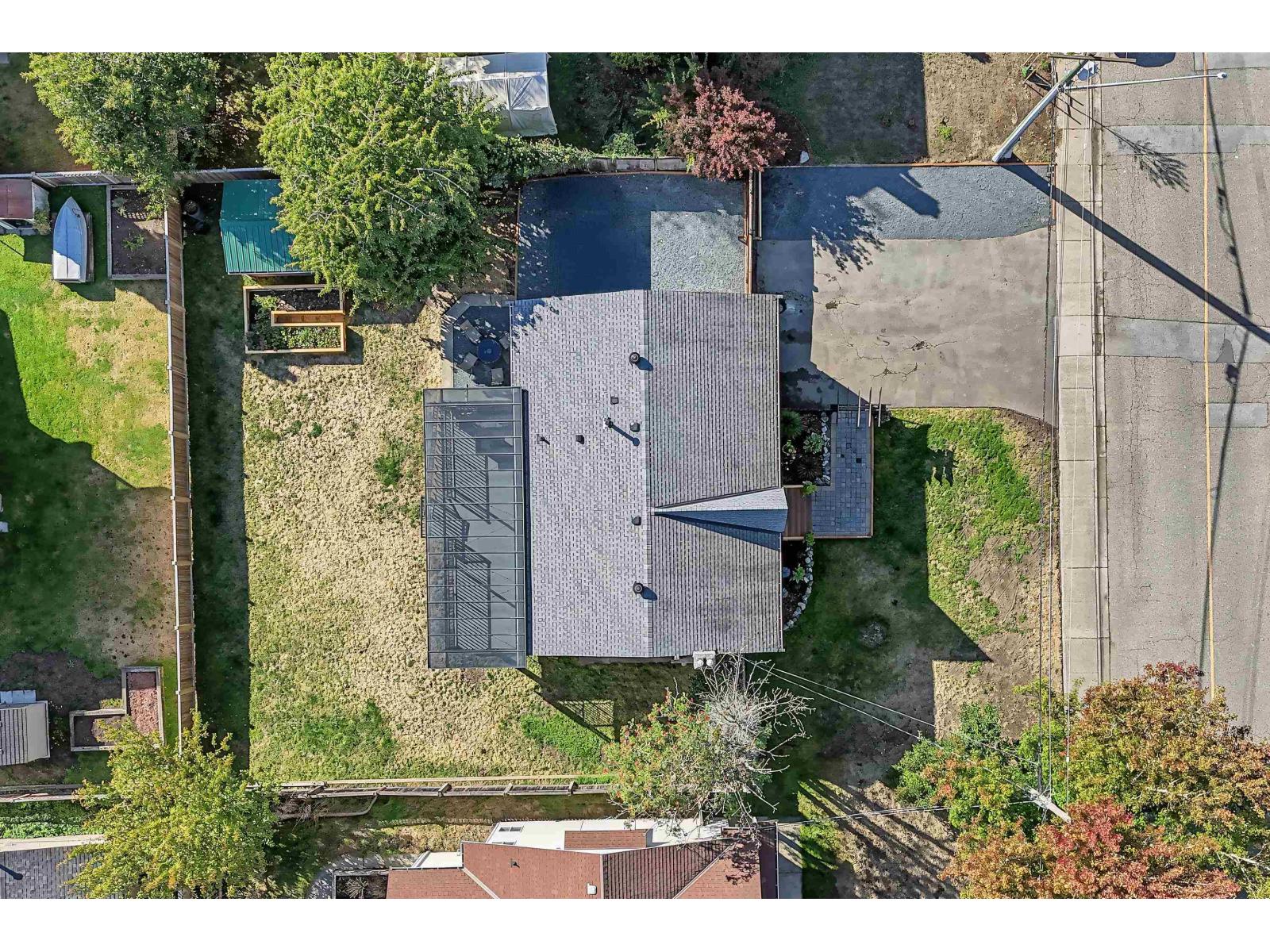 27292 29a Avenue, Langley, British Columbia  V4W 3J7 - Photo 30 - R3172730