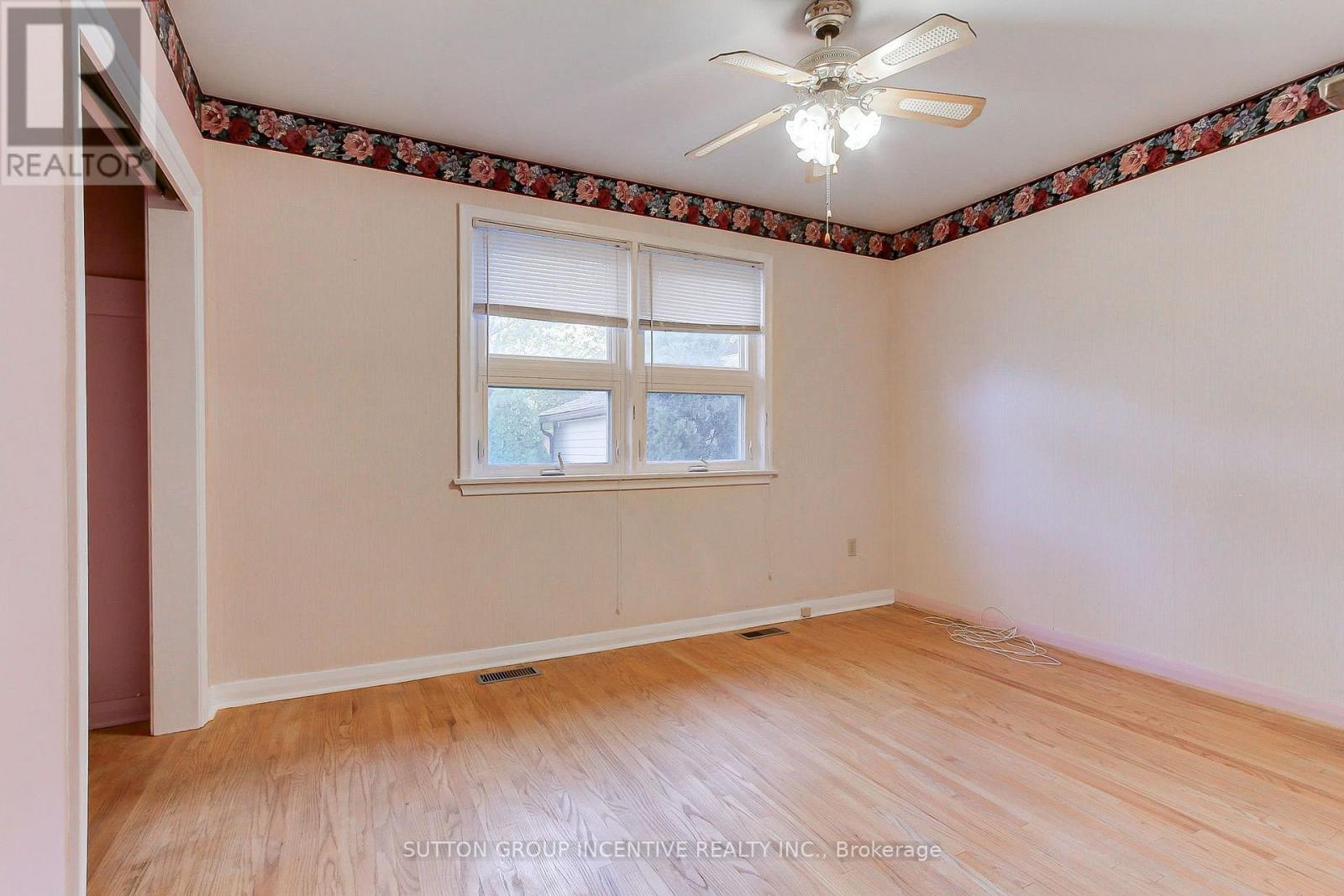 43 Sussex Avenue, Richmond Hill, Ontario  L4C 2E5 - Photo 19 - N13870082