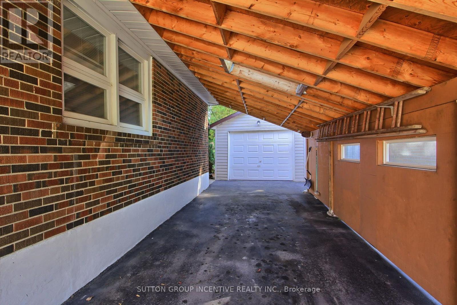 43 Sussex Avenue, Richmond Hill, Ontario  L4C 2E5 - Photo 36 - N13870082